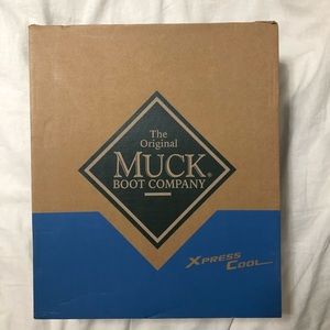 Muck Above Ankle Boots.